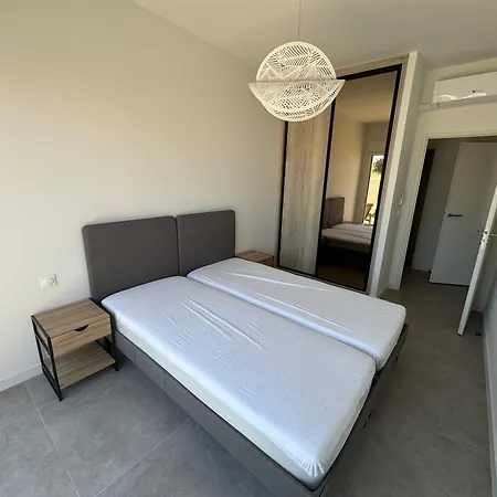 Bord De Exceptionnel Apartman