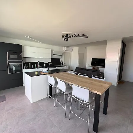 Bord De Exceptionnel